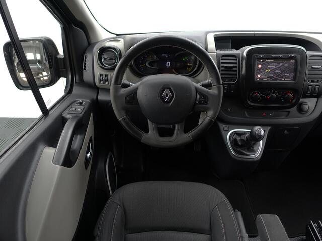 Renault TRAFIC 1.6 dCi T29 L2 Sportline- Dubbele Cabine, 5/6 Pers, Trekhaak, Navi, Sidebars, Clima, Sport Interieur