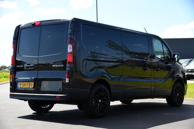 Renault TRAFIC 2.0 dCi 130 T30 L2H1 Luxe Black Edition Camera, Cruise, 2 x Schuifdeur, Carplay, Multimedia, 130PK,