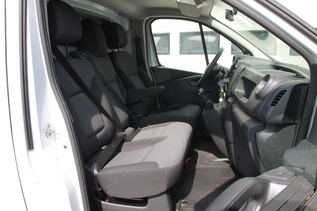 Renault TRAFIC 2.0 dCi 120PK - 2x Schuifdeur - EURO 6 - Airco - Cruise - PDC - ¤ 13.950,- Excl.