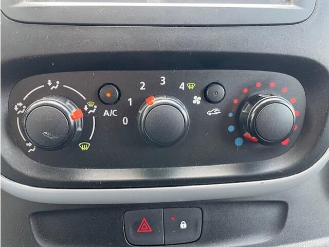 Renault TRAFIC 1.6 dCi T29 L2 H1 Comfort 182.000km Airco,Cruisecontrol,Navigatie Nette Bus