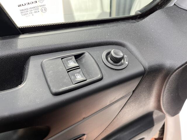 Renault TRAFIC 1.6 dCi L2H1 DC Marge Btw /Bpm vrij Airco Cruise controle Navigatie Dubbele cabine 1e eigenaar Euro 6 Ex overheids auto Lange wielbasis Geen btw meer betalen