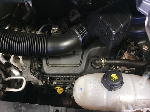 Renault TRAFIC 1.6 dCi T29 L2H1 DC Comfort NAVI/CRUISE/AIRCO