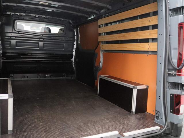 Renault TRAFIC 2.0 dCi 110 T30 L2H1 Comfort | Lat-om-lat | Navigatie | Airco | Parkeersensoren Achter