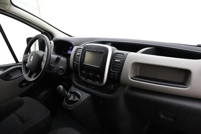 Renault TRAFIC 1.6 dCi T29 L1H1 Comfort Energy | Navigatie | Airco | Trekhaak | Parkeersensoren | 3 Zitplaatsen | Cruise control | Electrische ramen