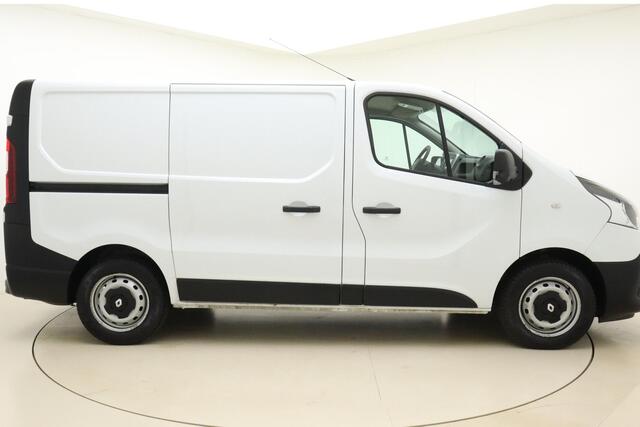 Renault TRAFIC 1.6 dCi T29 L1H1 Comfort Energy | Navigatie | Airco | Trekhaak | Parkeersensoren | 3 Zitplaatsen | Cruise control | Electrische ramen