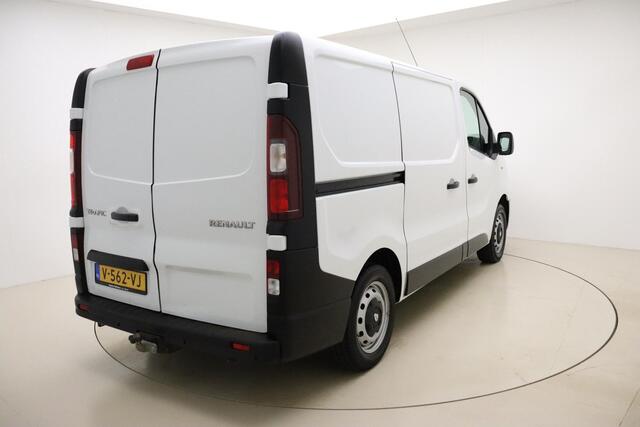 Renault TRAFIC 1.6 dCi T27 L1H1 Comfort | Airco | Trekhaak | 3 Zitplaatsen voor | Cruise control | Electrische ramen | Zijschuifdeur