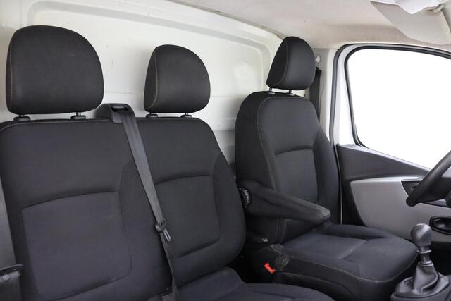 Renault TRAFIC 1.6 dCi T27 L1H1 Comfort | Airco | Trekhaak | 3 Zitplaatsen voor | Cruise control | Electrische ramen | Zijschuifdeur