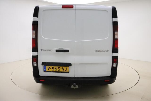 Renault TRAFIC 1.6 dCi T27 L1H1 Comfort | Airco | Trekhaak | 3 Zitplaatsen voor | Cruise control | Electrische ramen | Zijschuifdeur