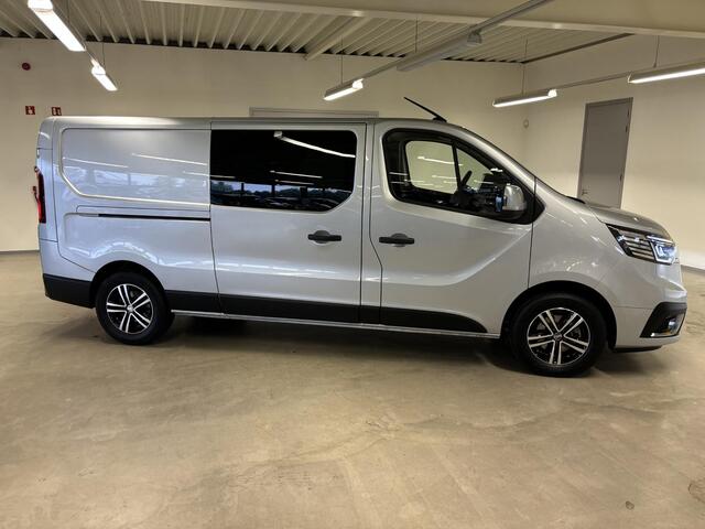 Renault TRAFIC 2.0 dCi 130 T30 L2H1 Work Edition Dubbel Cabine TREKHAAK / CLIMATE CONTROLE / NAVIGATIE / PARKEERSENSOREN+CAMERA / CRUISE CONTROLE.