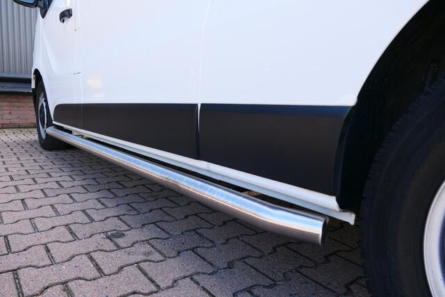 Renault TRAFIC 2.0 dCi 110 T30 L2H1 Work Edition - Trekhaak, Navi, Allseasons