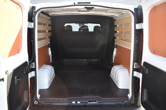 Renault TRAFIC 2.0 BLUE dCi 130PK / L2H1 /CARPLAY/CRUISE/6 PERS/4X VOORRAAD