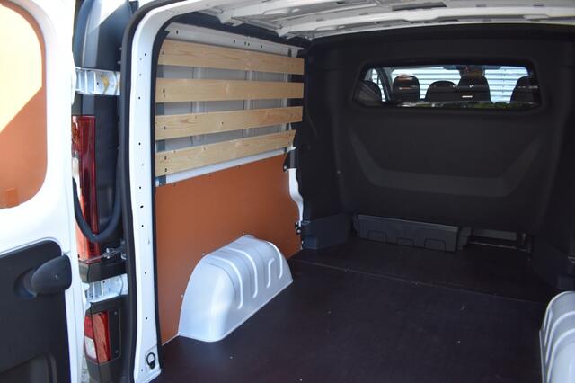 Renault TRAFIC 2.0 BLUE dCi 130PK / L2H1 /CARPLAY/CRUISE/6 PERS/4X VOORRAAD