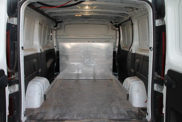 Renault TRAFIC 1.6 dCi EURO 6 - Airco - Camera - PDC - ¤ 11.950,- Excl.