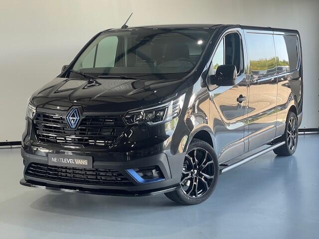 Renault TRAFIC 2.0 DCI 150 PK EDC T30 NEXT LEVEL EDITION BL / Apple Carplay / Camera