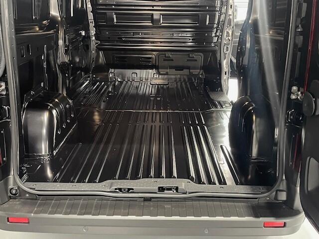Renault TRAFIC 2.0 DCI 150 PK EDC T30 NEXT LEVEL EDITION BL / Apple Carplay / Camera