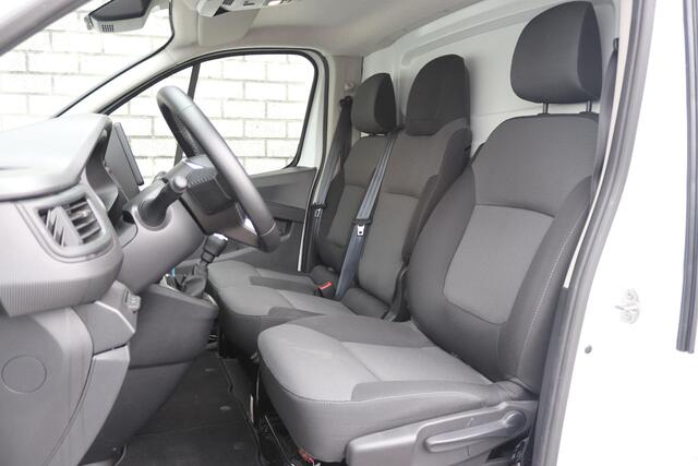Renault TRAFIC GB L2 H1 T30 2.0 dCi 130 Work Edition | Navigatie | Achteruitrijcamera | Doorlaadluik | Trekhaak | Laadruimtebetimmering | Sidebars |