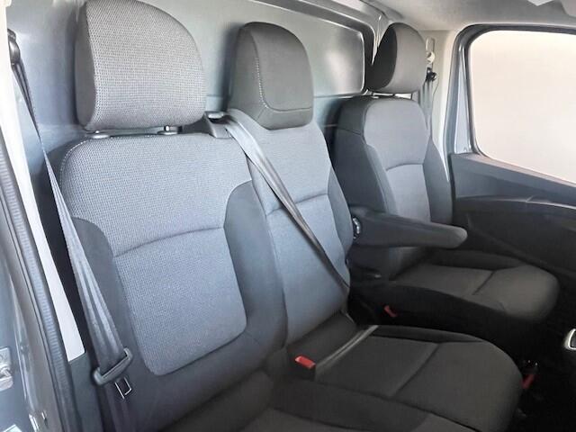 Renault TRAFIC 2.0 DCI 150 PK AUT NEXT LEVEL EDITION Camera / Apple Carplay