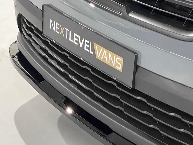 Renault TRAFIC 2.0 DCI 150 PK AUT NEXT LEVEL EDITION Camera / Apple Carplay