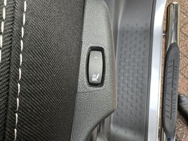 Renault TRAFIC 2.0 Blue dCi EDC 170 T30 L2H1 Extra DC 5-pers | 2 x zijdeur | trekhaak | sidebars | glasslook | betimmering | tijdelijk gratis Top Afleverpakket twv Eur 695