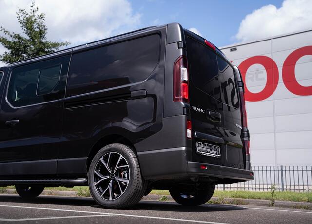 Renault TRAFIC 2.0 DCi 170 pk Dubbel Cabine Aut. Navi, 18" LMV 2x Schuifdeur, LED Koplampen, Dakrails, Treeplanken, 5-Zits, Nieuw