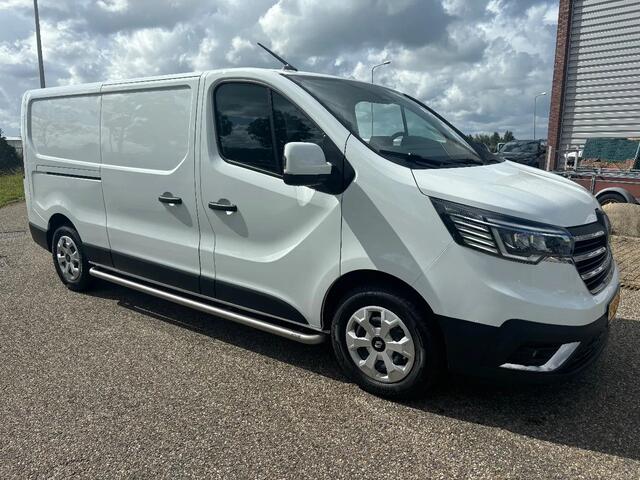 Renault TRAFIC 2.0DCI L2H1 Automaat Airco Navi Trekhaak 150PK NIEUW