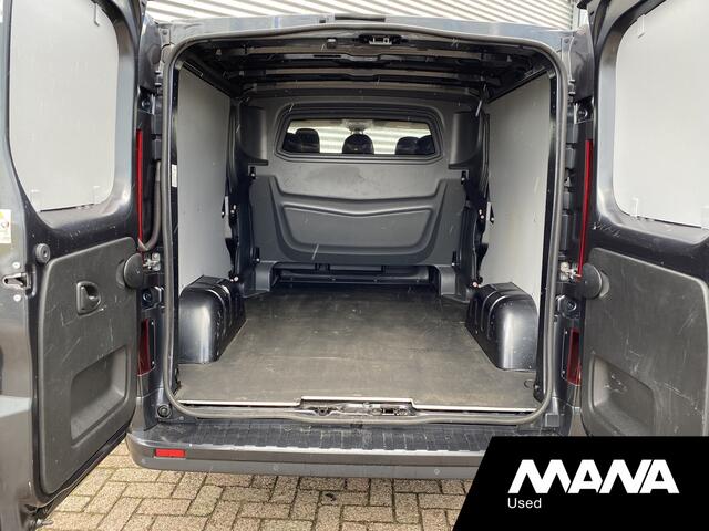 Renault TRAFIC 2.0 dCi 120PK T29 L2H1 DC Business Airco Multifunctioneel stuurwiel Cruise Bluetooth Navigatie