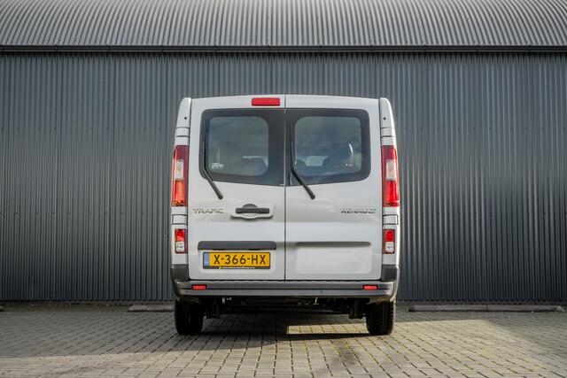 Renault TRAFIC Passenger **1.6dCi 9-Pers L2H1 | Incl. BPM, BTW vrij | R-Link | Navi | A/C | Cruise | PDC | MF Stuur | Start / Stop**