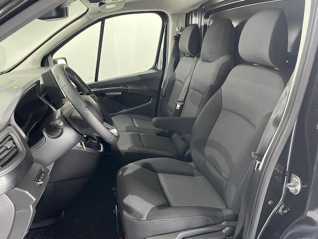 Renault TRAFIC 2.0 Blue DCI 150 PK AUT / L2 H1 / E.C.C / Camera / Apple Carplay