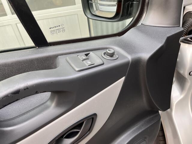 Renault TRAFIC 1.6 dCi L2H1 DC Marge Btw /Bpm vrij Airco Cruise controle Navigatie Dubbele cabine 1e eigenaar Euro 6 Ex overheids auto Lange wielbasis Geen btw meer betalen