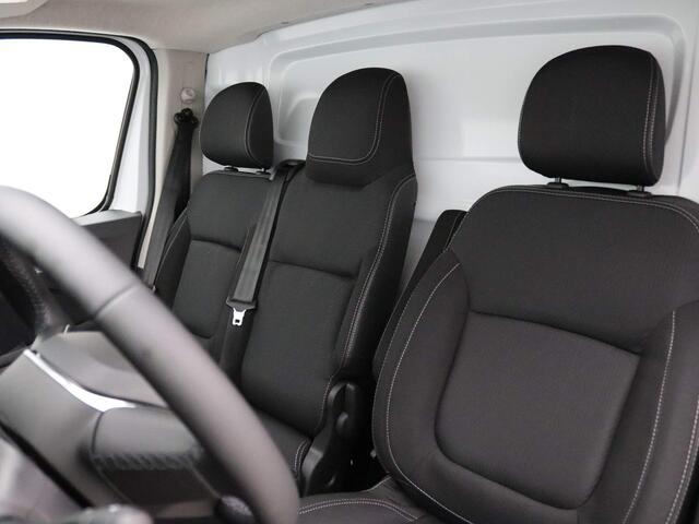 Renault TRAFIC dCi 150pk T30 L2H1 Extra 125th Anniversary EDC/AUTOMAAT NIEUW! Camera | Climate | Navi | Sidebars | Trekhaak | 17" Velgen