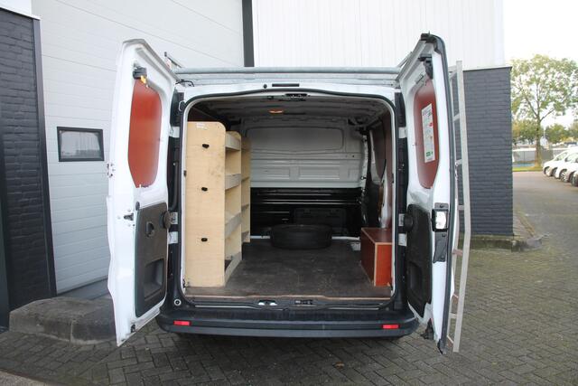 Renault TRAFIC 2.0 dCi 120PK EURO 6 - Airco- Cruise - Navi - ¤12.900,- Excl.