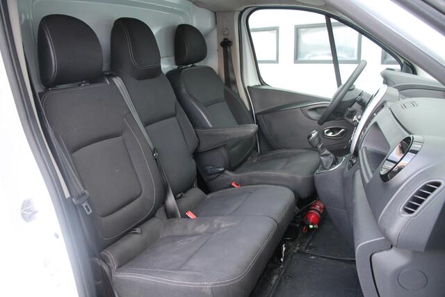 Renault TRAFIC 2.0 dCi 120PK EURO 6 - Airco- Cruise - Navi - ¤12.900,- Excl.