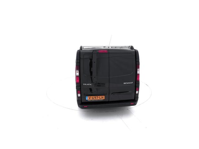 Renault TRAFIC 1.6 dCi T29 L2H1 Dubbele Cabine Luxe airco cruise navi lease 411,- p/md