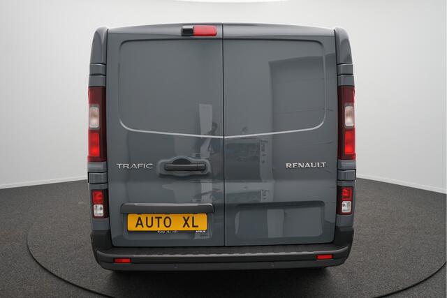 Renault TRAFIC 2.0 150 PK Aut. T30 L2H1 RS-Pack Camera Carplay Climate