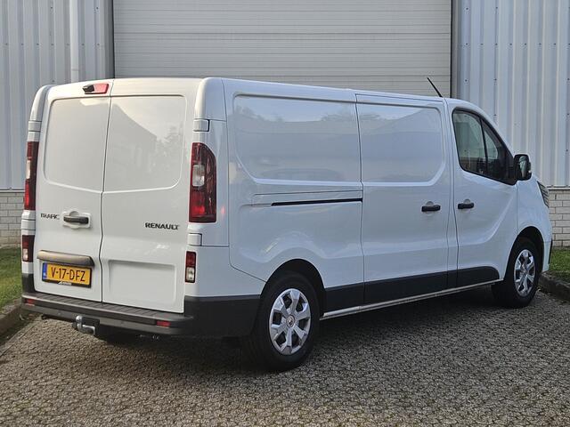 Renault TRAFIC 2.0 dCi 130 T30 L2H1 Work Edition / Demo / Levertijd I.O. / Camera / Sensoren Rondom / Airco / Cruise Control /