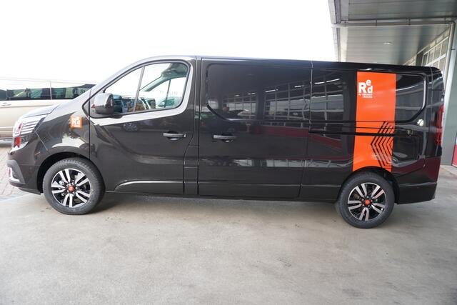 Renault TRAFIC 2.0 Blue dCi 170pk T30 L2H1 Extra (Red) Automaat Schuifdeur links en rechts | Climate | adap.Cruise | Navi | Trekhaak
