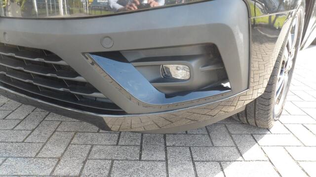 Renault TRAFIC 2.0 DCI T30 L2H1 Extra 170 pk Leder bekl. /black edition/ standk