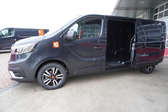 Renault TRAFIC 2.0 Blue dCi 170pk T30 L2H1 Extra (Red) Automaat Nr.V151 | Schuifdeur links en rechts | Climate | adap.Cruise | Navi | Trekhaak
