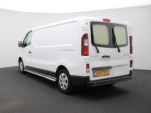 Renault TRAFIC 2.0 dCi 130 T30 L2H1 Work Edition 130pk | Navi | ECC | Zijschuifdeur |