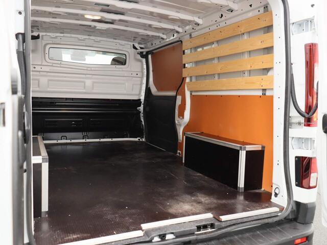 Renault TRAFIC 2.0 dCi 130 T30 L2H1 Work Edition 130pk | Navi | ECC | Zijschuifdeur |