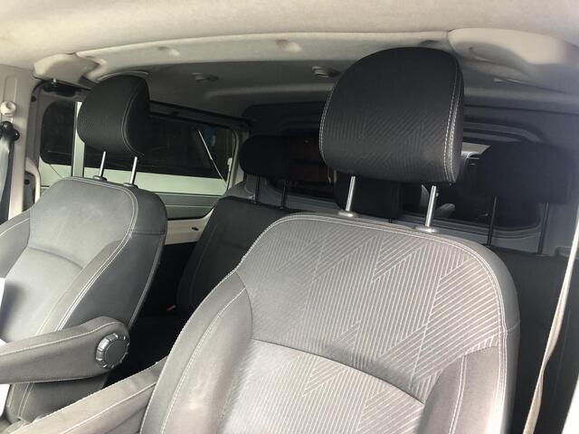 Renault TRAFIC dCi 145 pk T29 L2H1 DC Comfort Camera