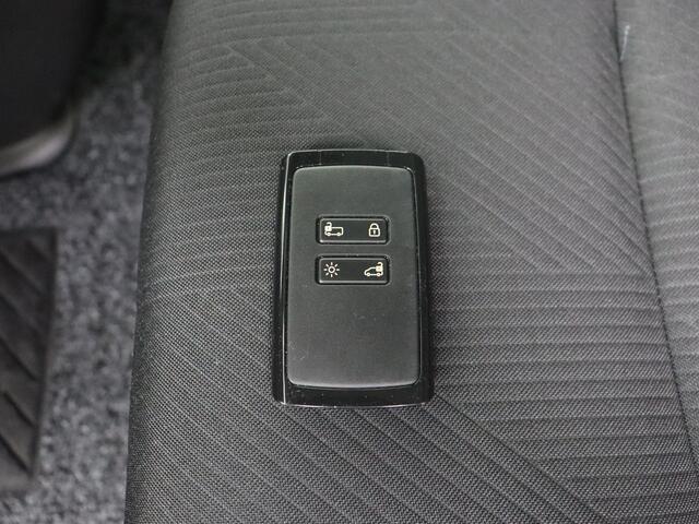 Renault TRAFIC 2.0DCI 170PK Automaat Lang Dubbele Cabine Special Limited | Bomvol !! | Digital Cockpit | 2xSchuifdeur
