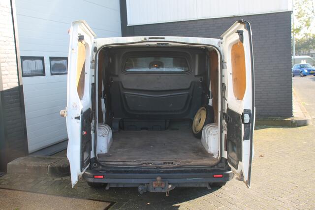 Renault TRAFIC 1.6 dCi L2 122PK Dubbele Cabine EURO 6 - Airco - Navi - Cruise - ¤14.900,- Excl.