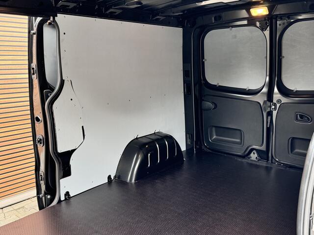 Renault TRAFIC 2.0 dCi 130 T30 L2H1 Work Edition 2 keer SD / Laadruimte pakket / 360 Camera