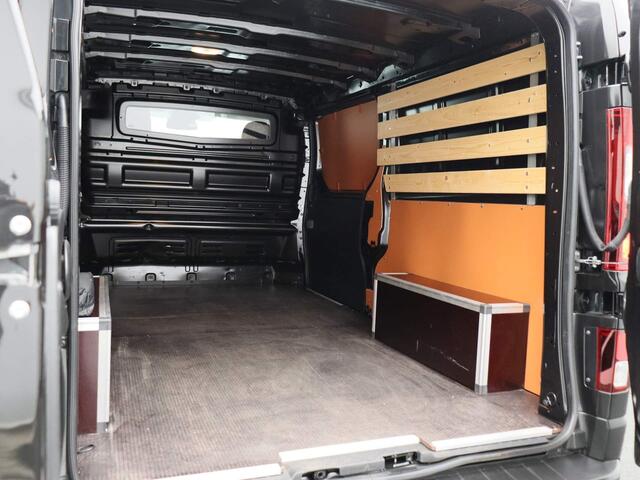 Renault TRAFIC 2.0 dCi 130 T30 L2H1 Comfort | BELLEN VOOR BESCHIKBAARHEID | Full-Map Navigatie | Achterdeuren met ruiten | Climate Control | PDC Achter | LED-Verlichting | Cruise Control & Snelheidsbegrenzer |