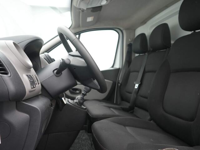 Renault TRAFIC 1.6 dCi T27 L1H1 Comfort - Imperiaal - Trekhaak
