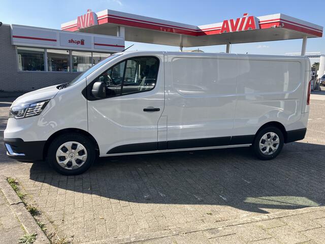 Renault TRAFIC 2.0 Blue dCi 130 T30 L2H1 Advance - Demo / Vierseizoenbanden / Achteruitrijcamera / EASY LINK navi