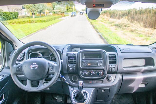 Renault TRAFIC 2.0 dCi 145 L2H1 | 6 PERSOONS | TREKHAAK | AIRCO | CRUISE