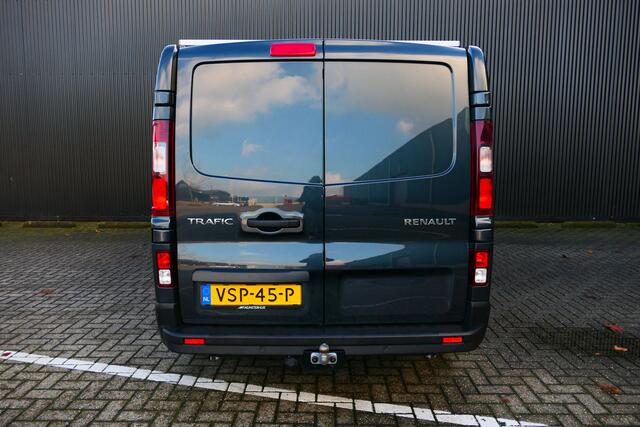 Renault TRAFIC 2.0 dCi 130 T30 L2H1 Work Edition - All seasons, dakdragers, trekhaak, lat-lat betimmering, vloerplaat