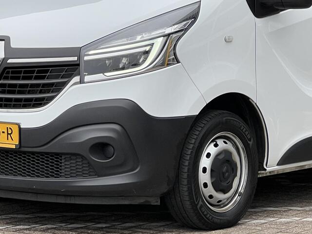 Renault TRAFIC 2.0 dCi 120 T29 L2H1 Comfort | Trekhaak | Navigatie | Cruise Control | LED | DAB | Airco